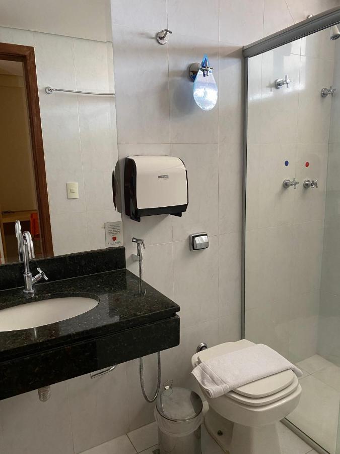 Liber Hotel Nova Serrana - Conforto Na Rota Da Br-262 Eksteriør bilde
